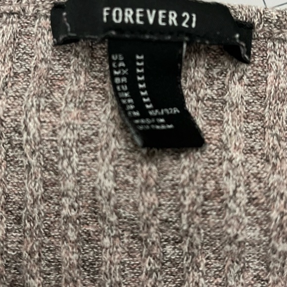 EUC Purple Knit Spaghetti Strap Button Down Crop Top - Picture 5 of 5